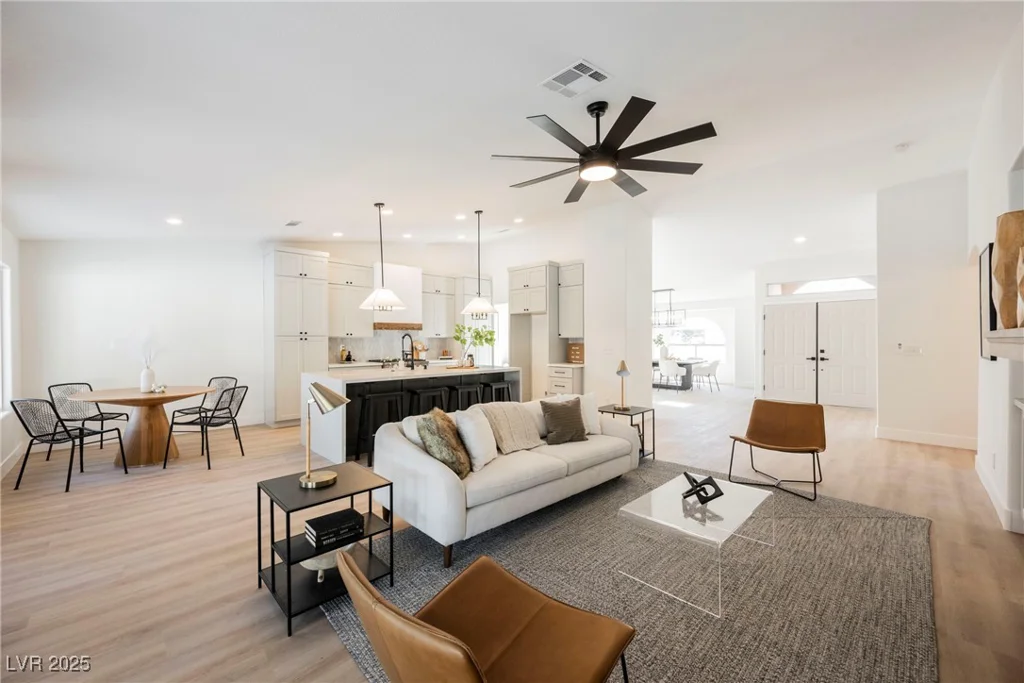 4016 Tyler William, Las Vegas, NV 89130