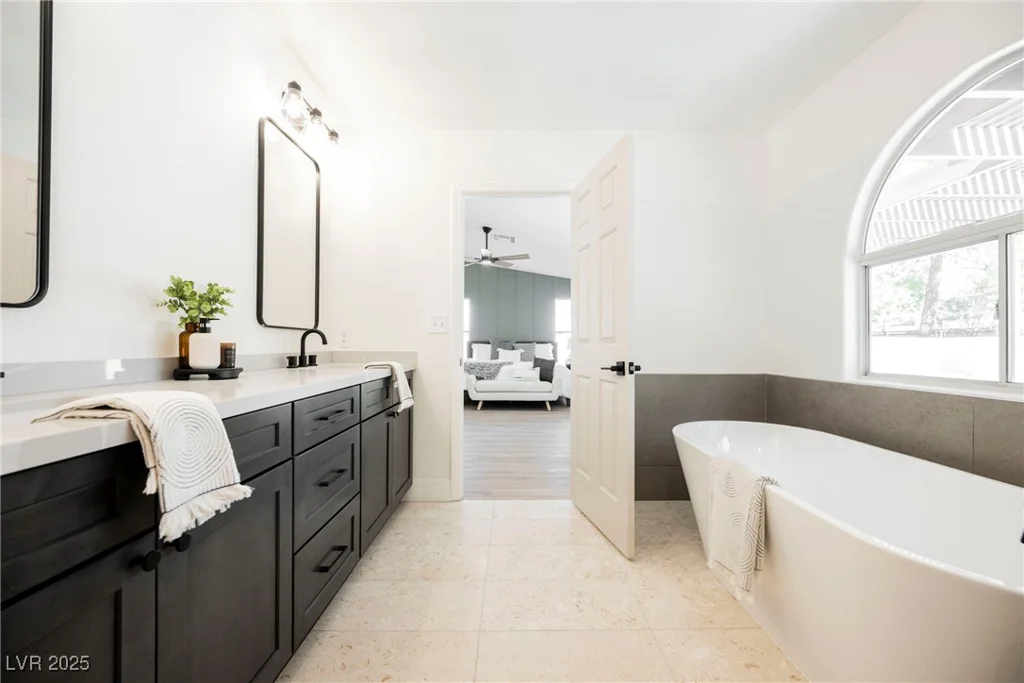 4016 Tyler William, Las Vegas, NV 89130