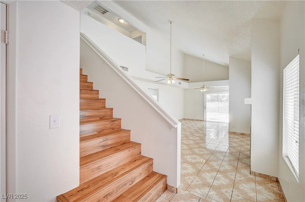420 Clifton Heights, Las Vegas, NV 89145