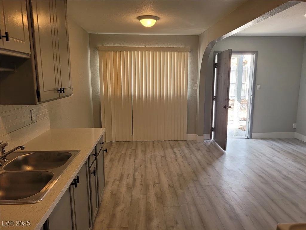 1828 Lewis, Las Vegas, NV 89101