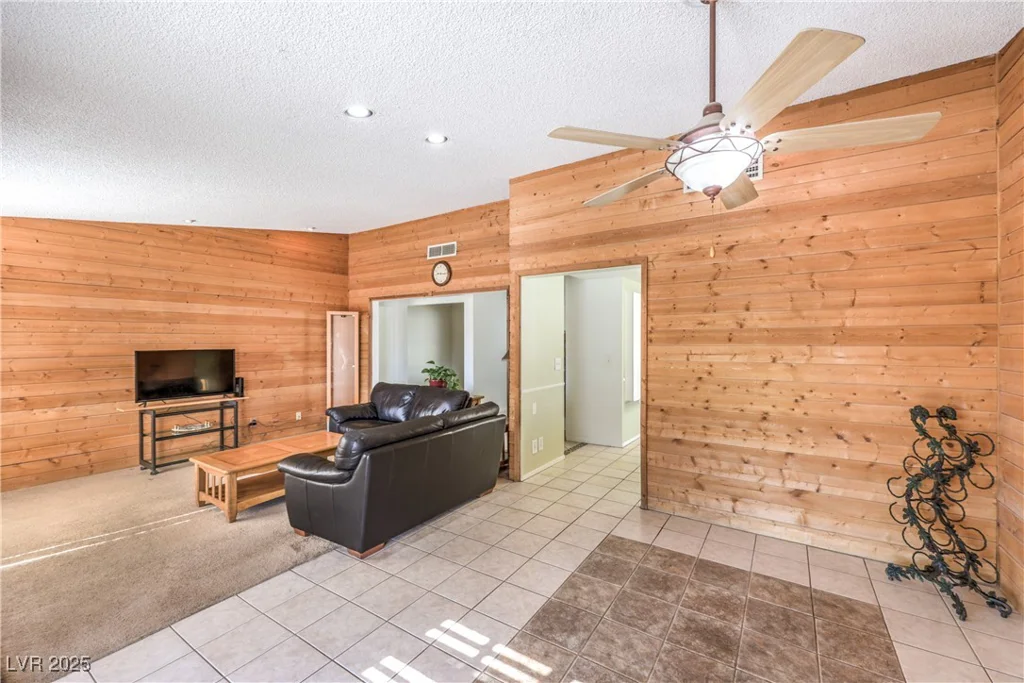 3429 Irv Marcus, Las Vegas, NV 89108