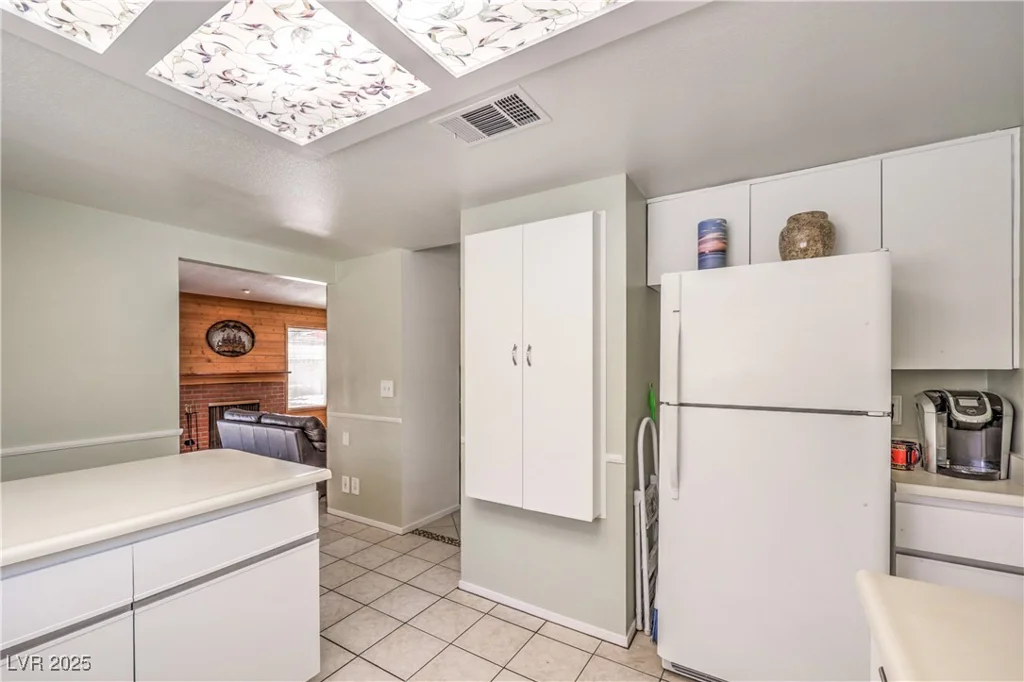 3429 Irv Marcus, Las Vegas, NV 89108