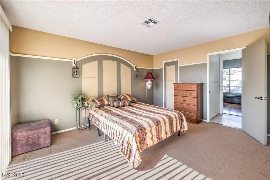 3429 Irv Marcus, Las Vegas, NV 89108