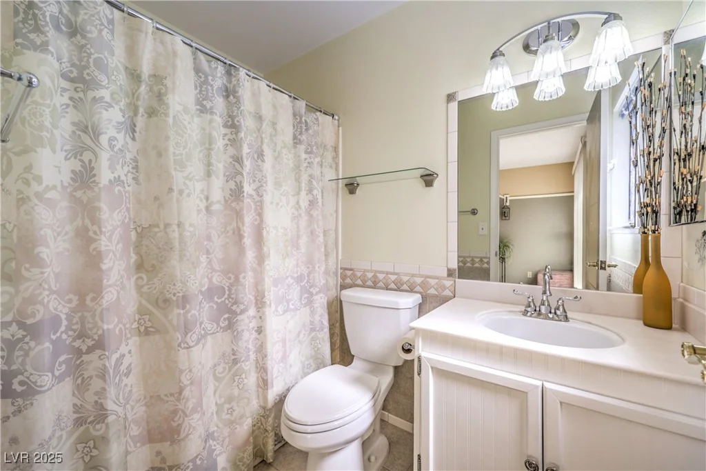 3429 Irv Marcus, Las Vegas, NV 89108
