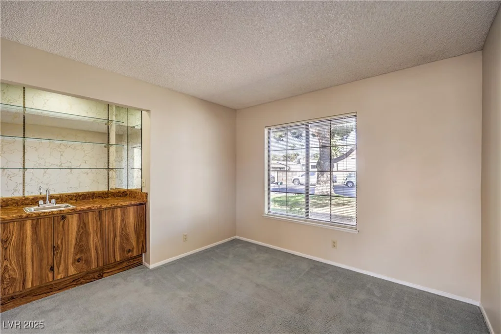 3429 Irv Marcus, Las Vegas, NV 89108