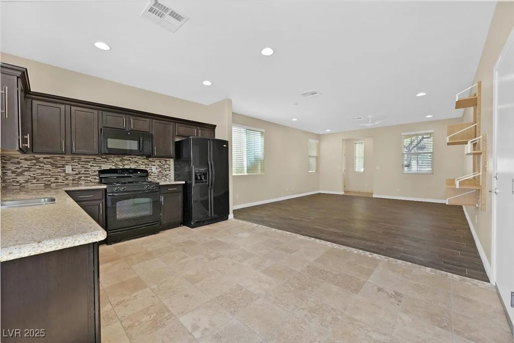 7558 Crooked Branch, Las Vegas, NV 89143