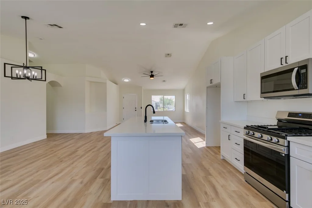 3720 Gramercy, North Las Vegas, NV 89031