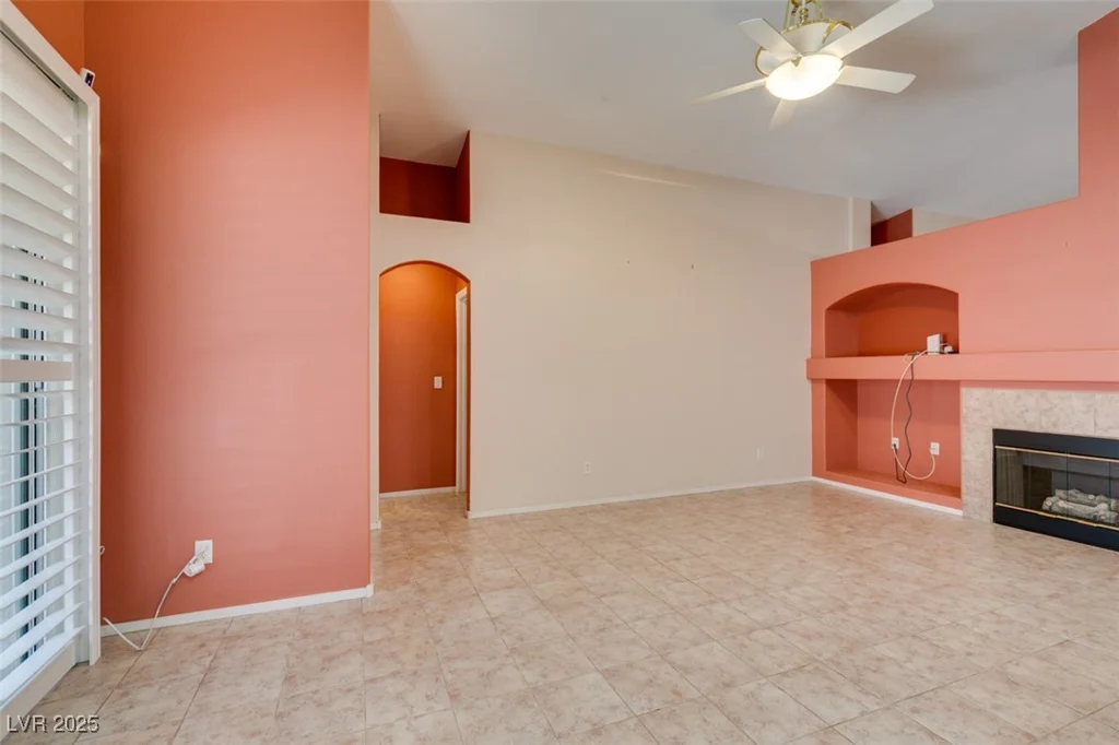 2587 Grizzly Park, Henderson, NV 89052