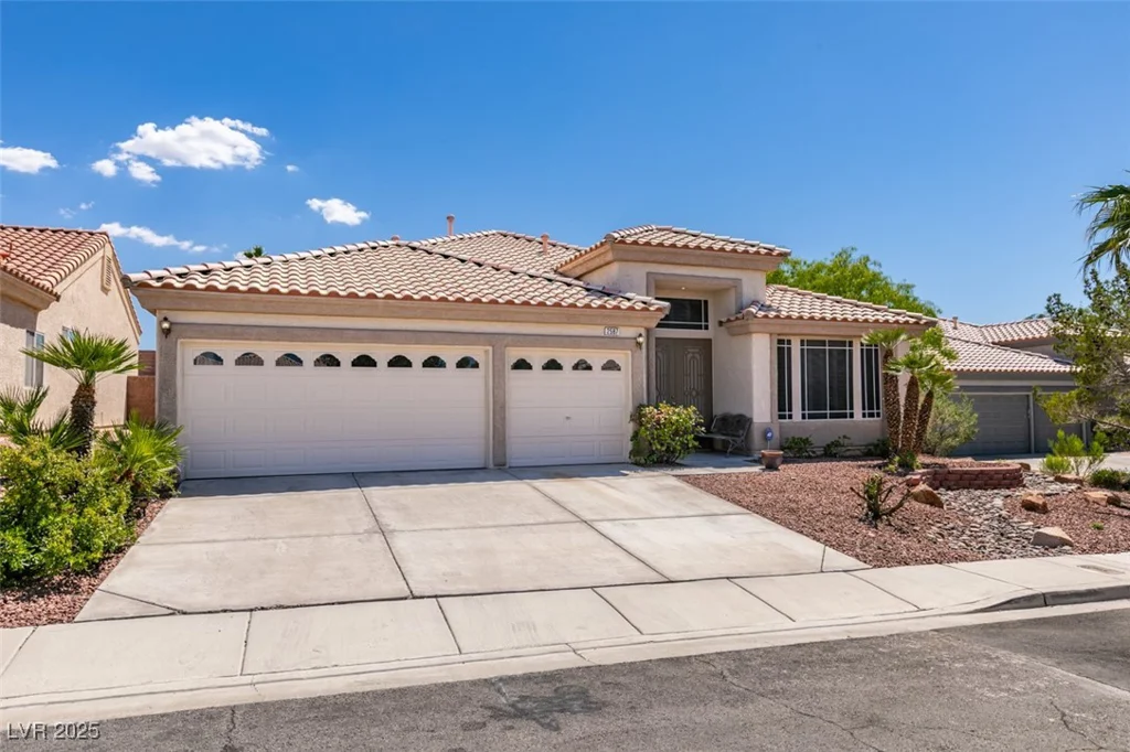 2587 Grizzly Park, Henderson, NV 89052