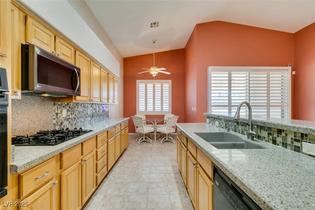 2587 Grizzly Park, Henderson, NV 89052