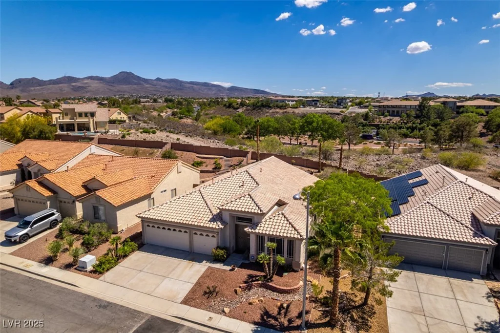 2587 Grizzly Park, Henderson, NV 89052