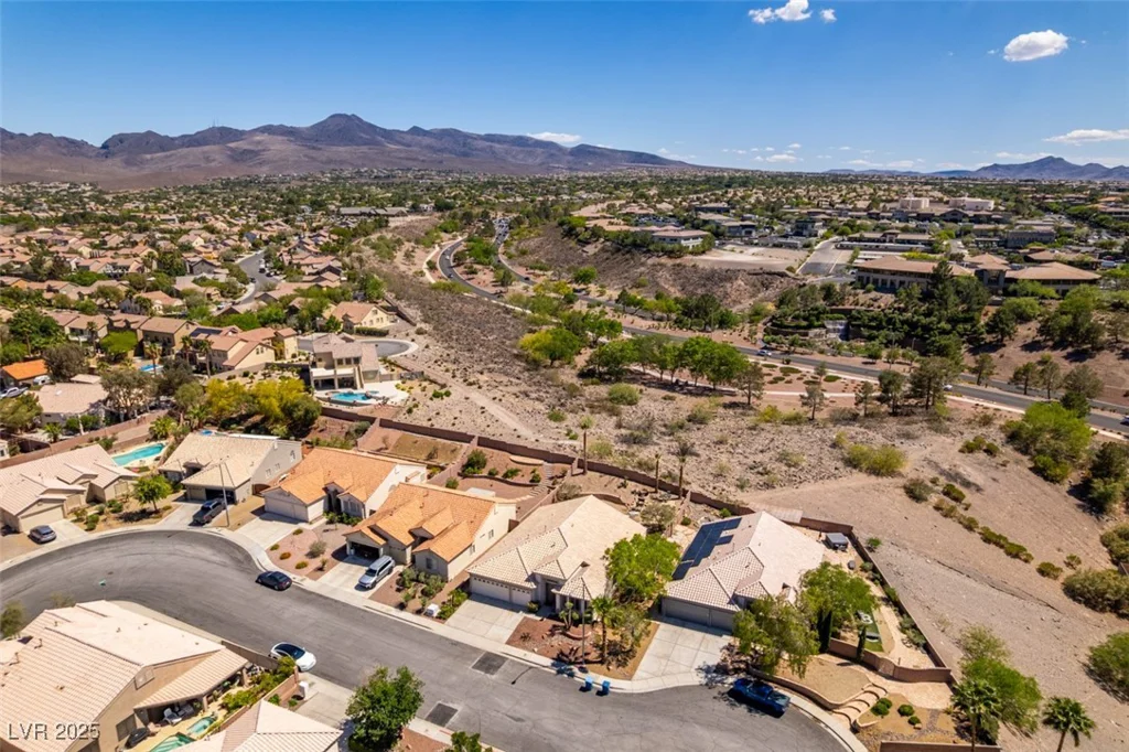 2587 Grizzly Park, Henderson, NV 89052