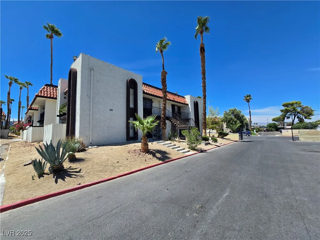 1405 Vegas Valley, Las Vegas, NV 89169