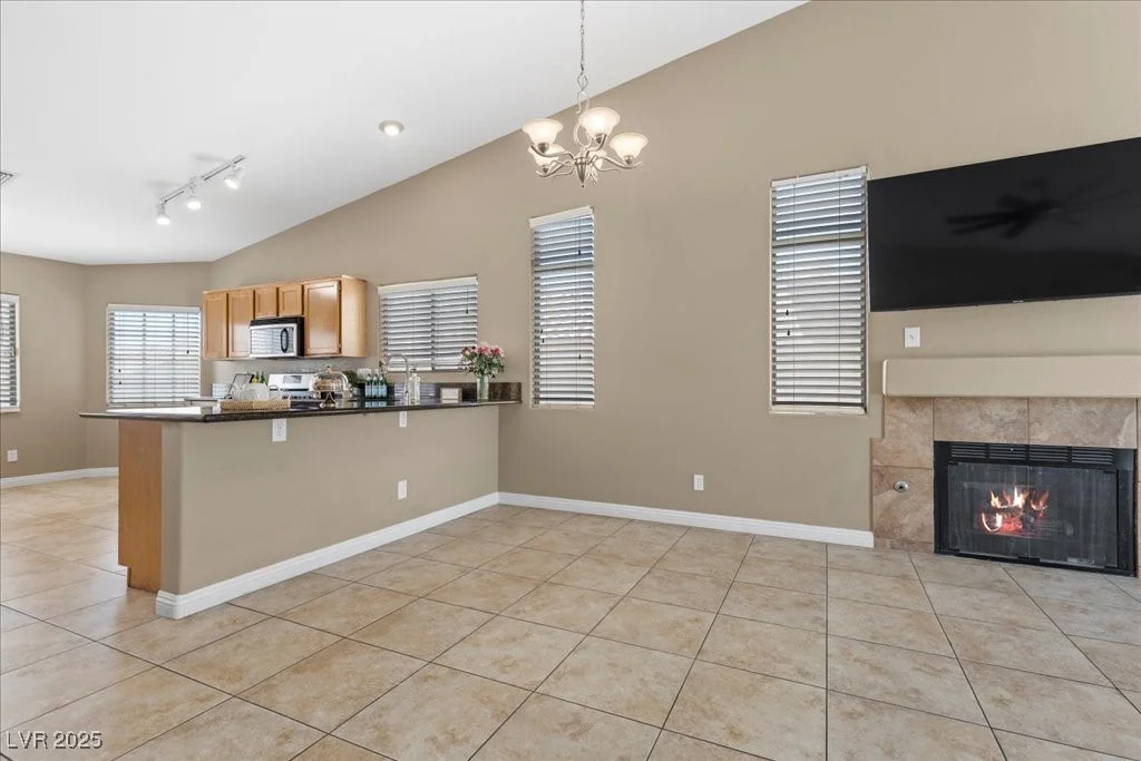 5605 Partridge Bluff, Las Vegas, NV 89130
