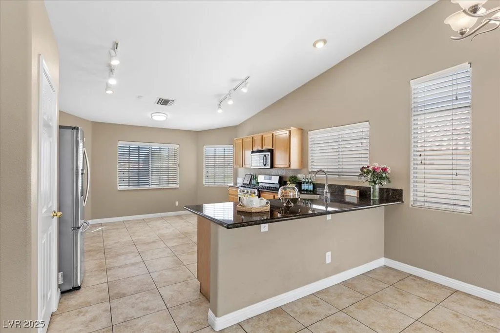 5605 Partridge Bluff, Las Vegas, NV 89130