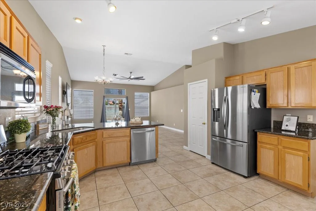 5605 Partridge Bluff, Las Vegas, NV 89130