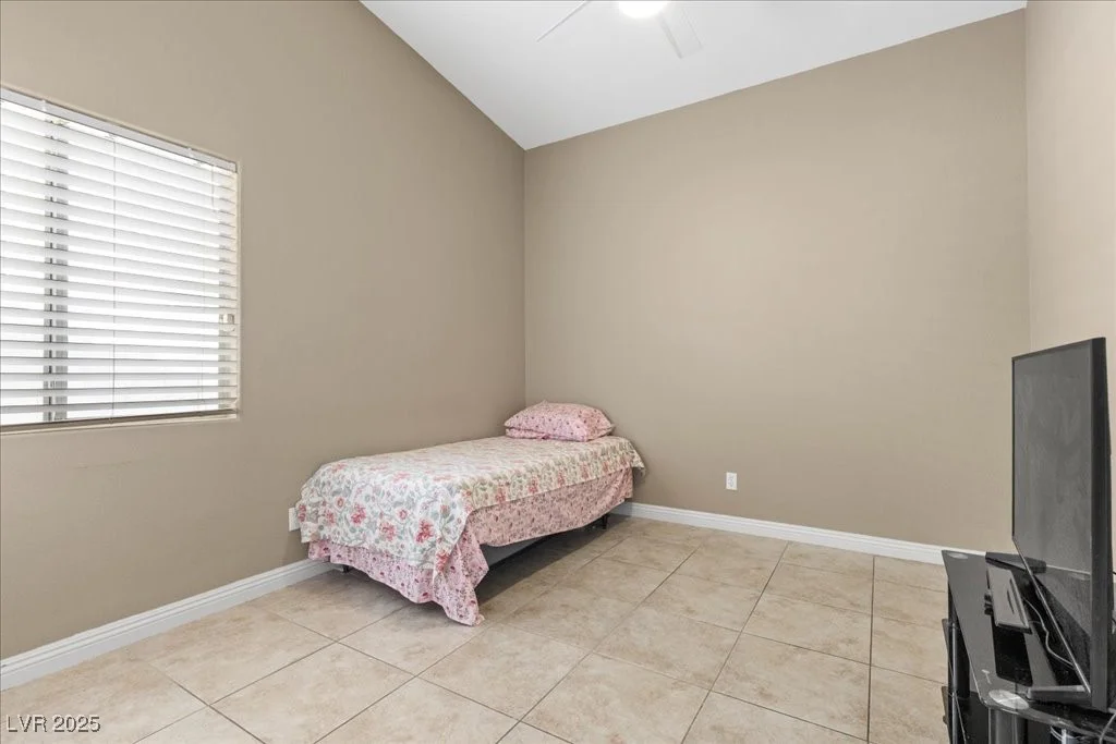 5605 Partridge Bluff, Las Vegas, NV 89130