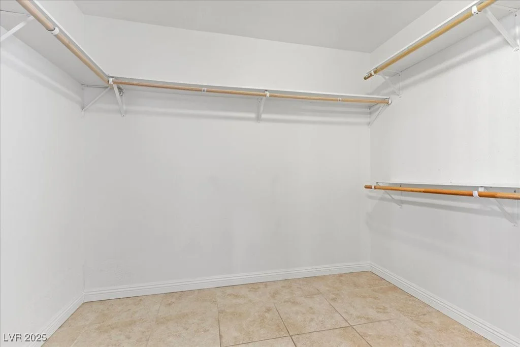 5605 Partridge Bluff, Las Vegas, NV 89130