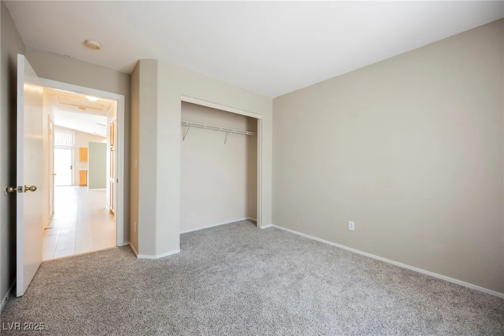 6116 Shallow Springs, Las Vegas, NV 89130
