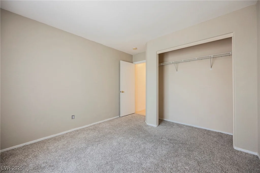 6116 Shallow Springs, Las Vegas, NV 89130