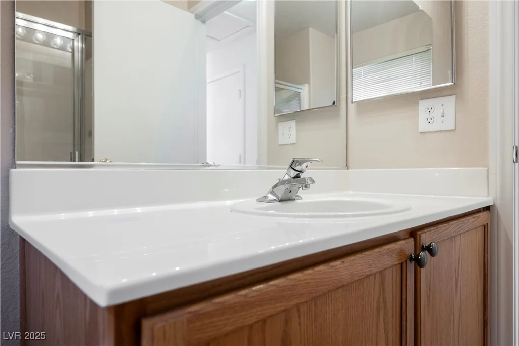 6116 Shallow Springs, Las Vegas, NV 89130