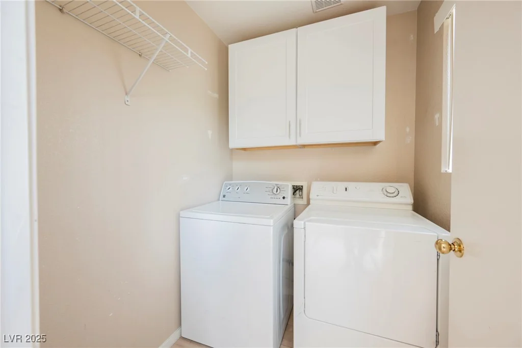 6116 Shallow Springs, Las Vegas, NV 89130
