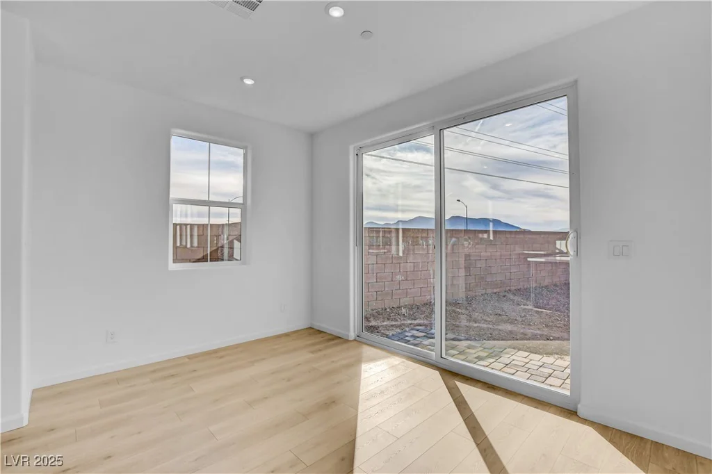 321 Blossom Wind, Henderson, NV 89015