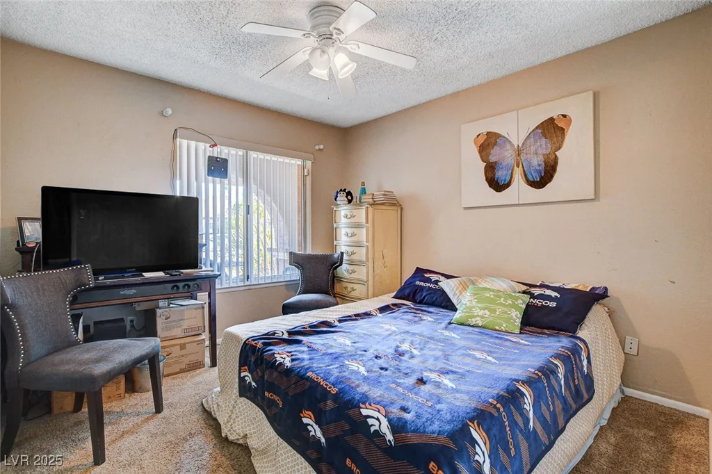 1909 Oakleaf, Las Vegas, NV 89146