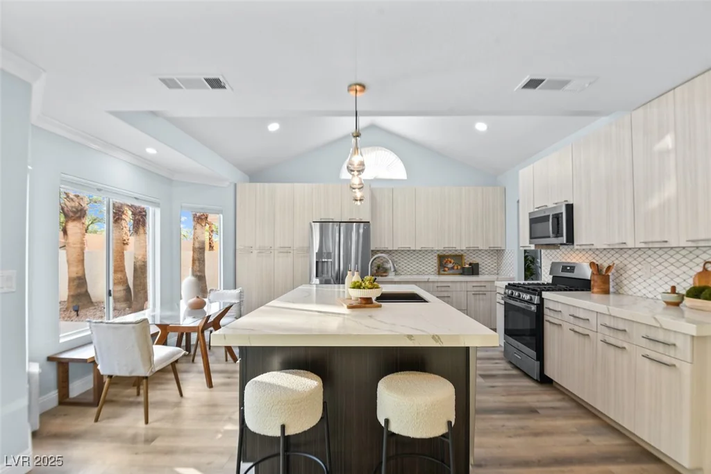 1725 Tesara Vista, Las Vegas, NV 89128