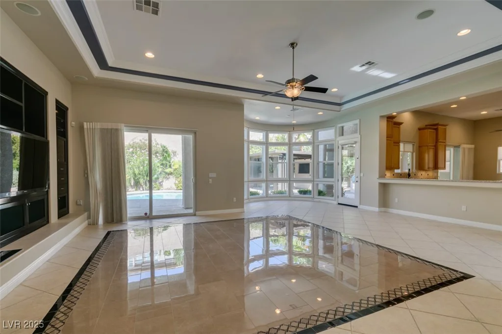 213 Villa Borghese, Las Vegas, NV 89138
