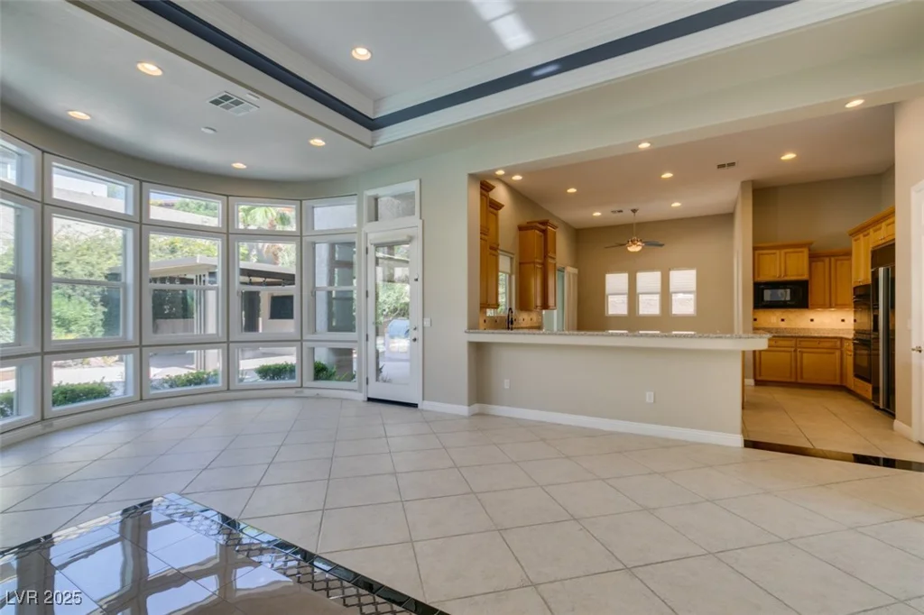 213 Villa Borghese, Las Vegas, NV 89138