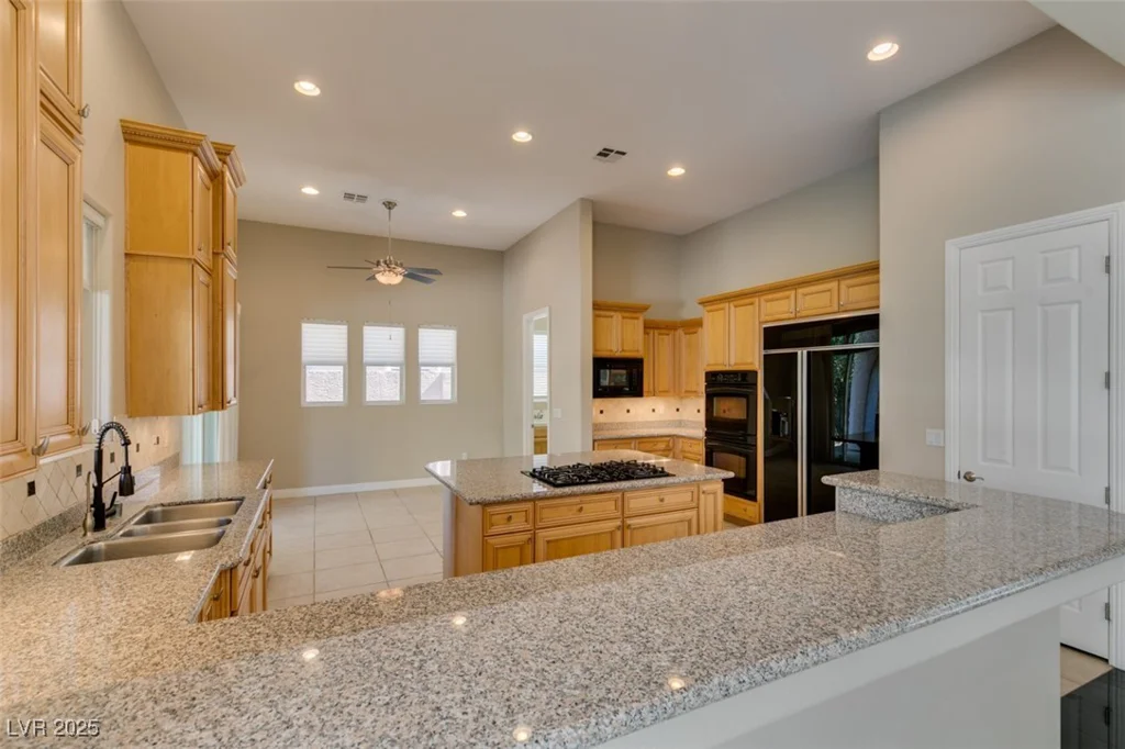 213 Villa Borghese, Las Vegas, NV 89138