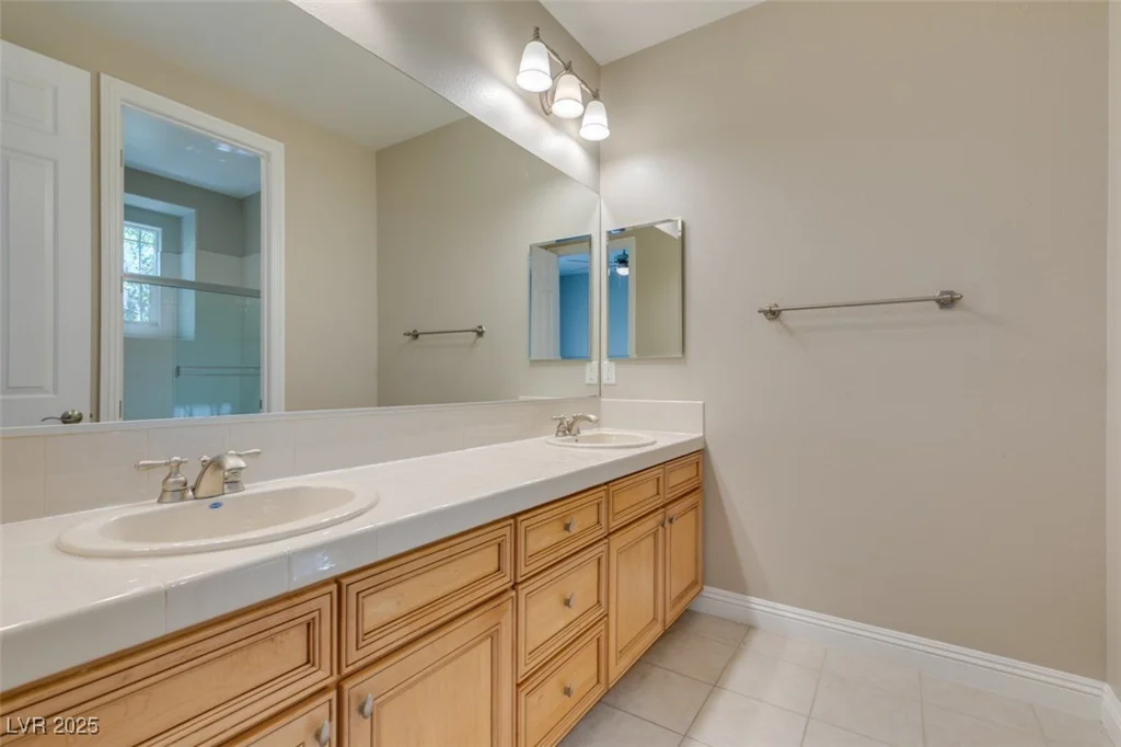 213 Villa Borghese, Las Vegas, NV 89138