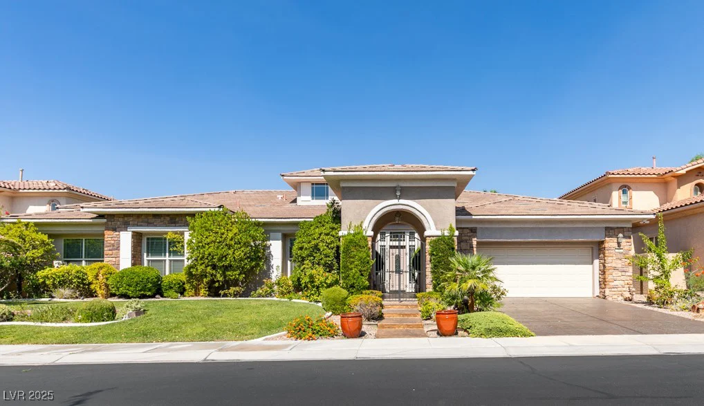 213 Villa Borghese, Las Vegas, NV 89138