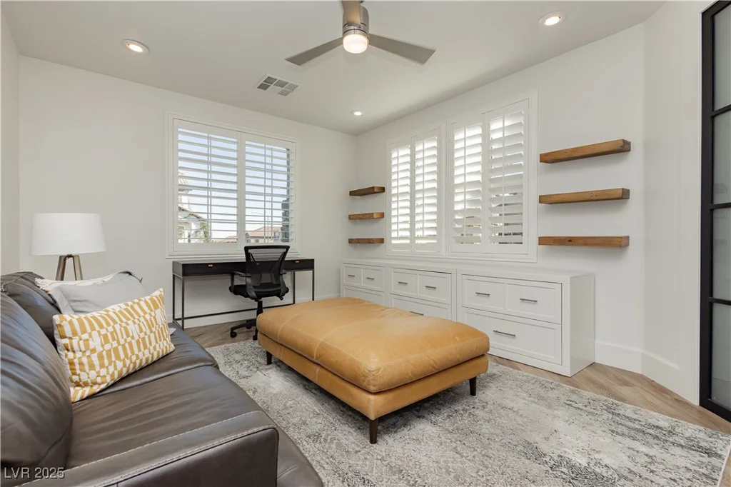 29 Blue Valley, Henderson, NV 89002