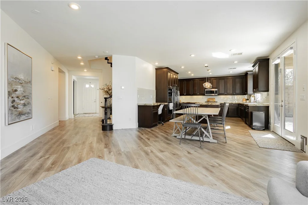29 Blue Valley, Henderson, NV 89002