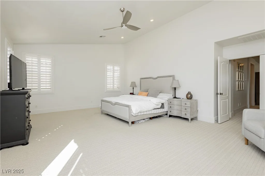 29 Blue Valley, Henderson, NV 89002