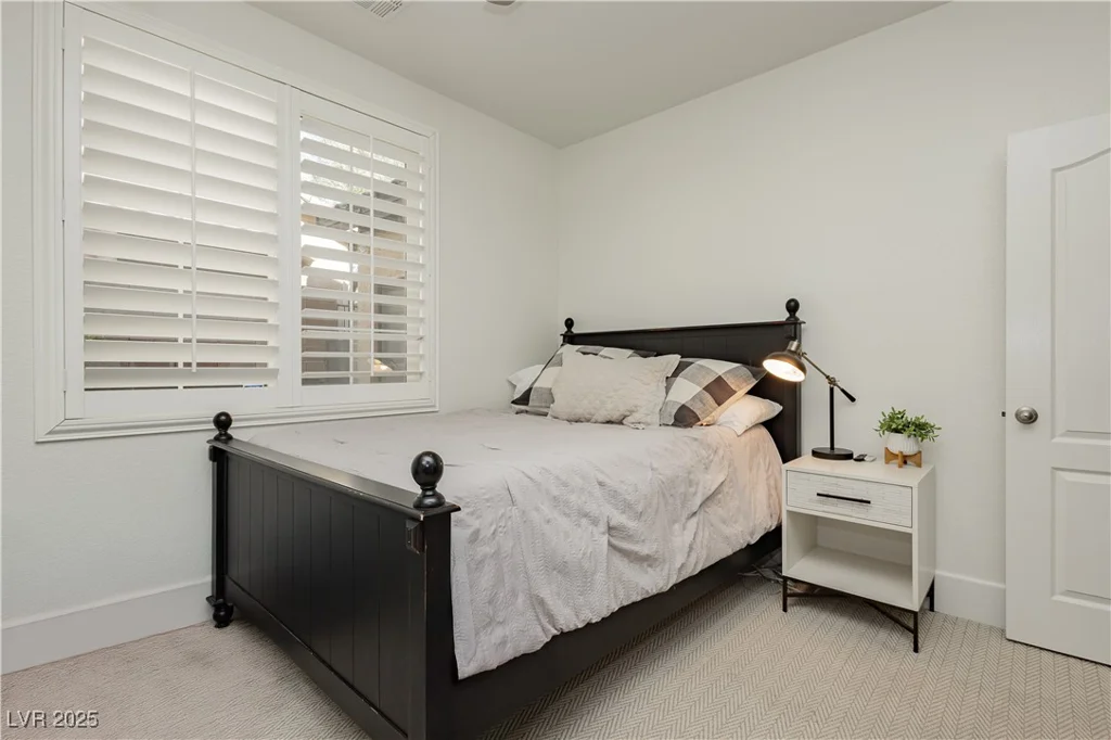 29 Blue Valley, Henderson, NV 89002