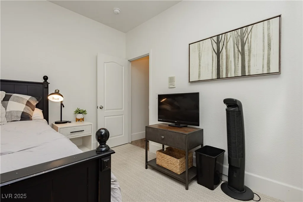 29 Blue Valley, Henderson, NV 89002