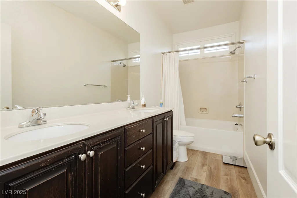 29 Blue Valley, Henderson, NV 89002