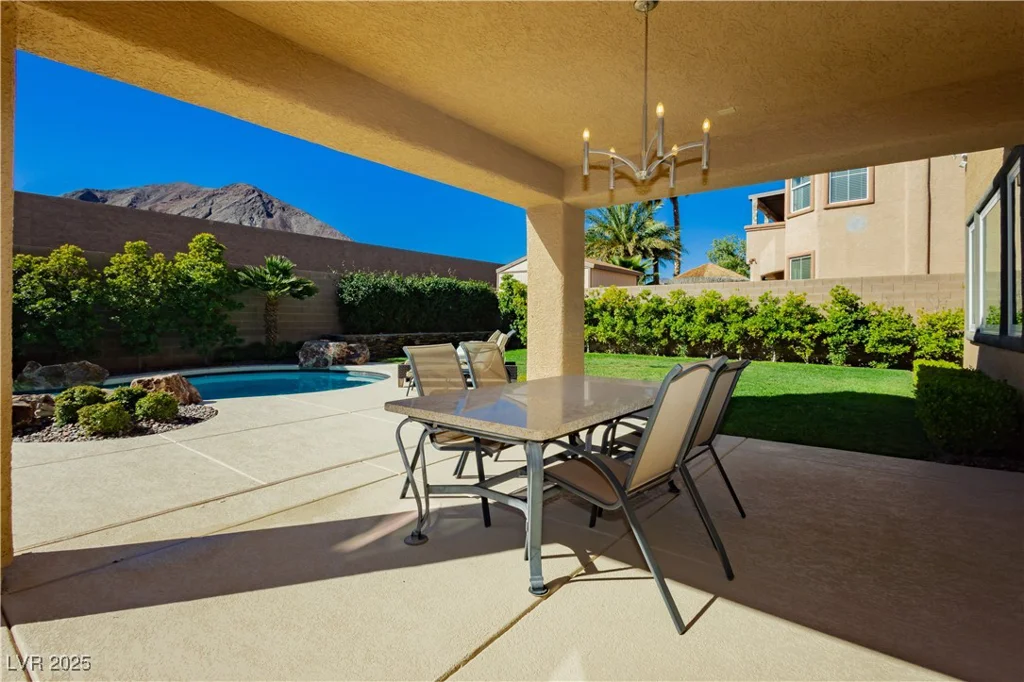 29 Blue Valley, Henderson, NV 89002