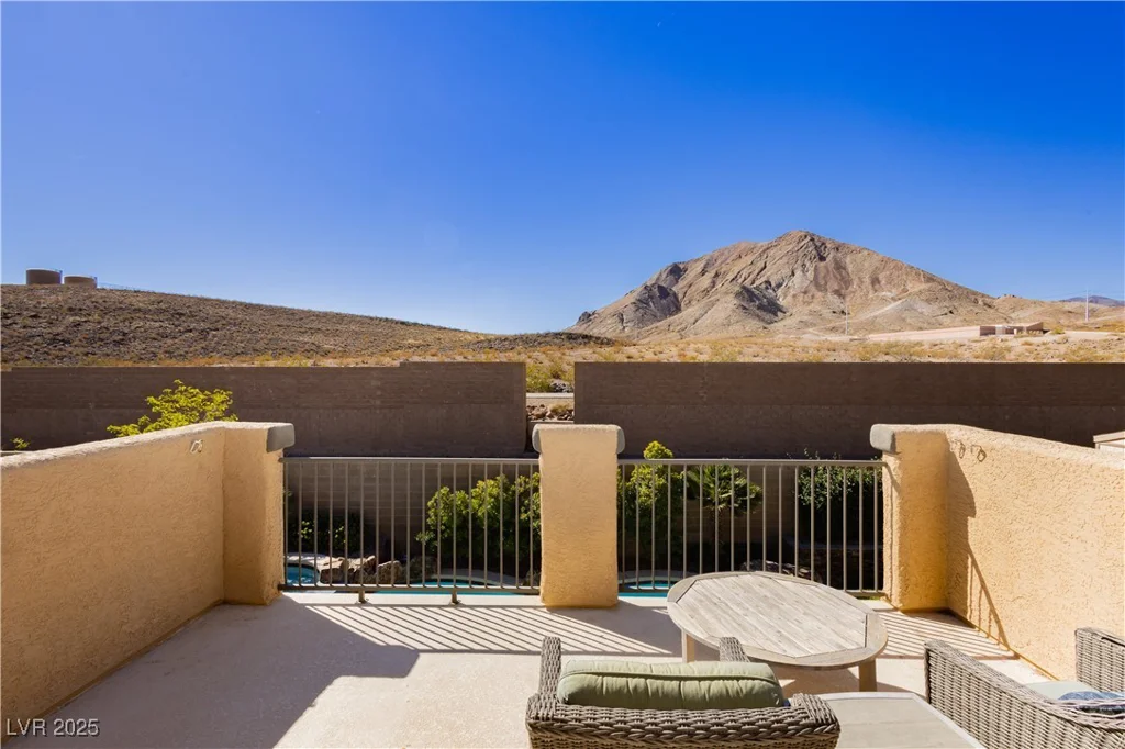 29 Blue Valley, Henderson, NV 89002