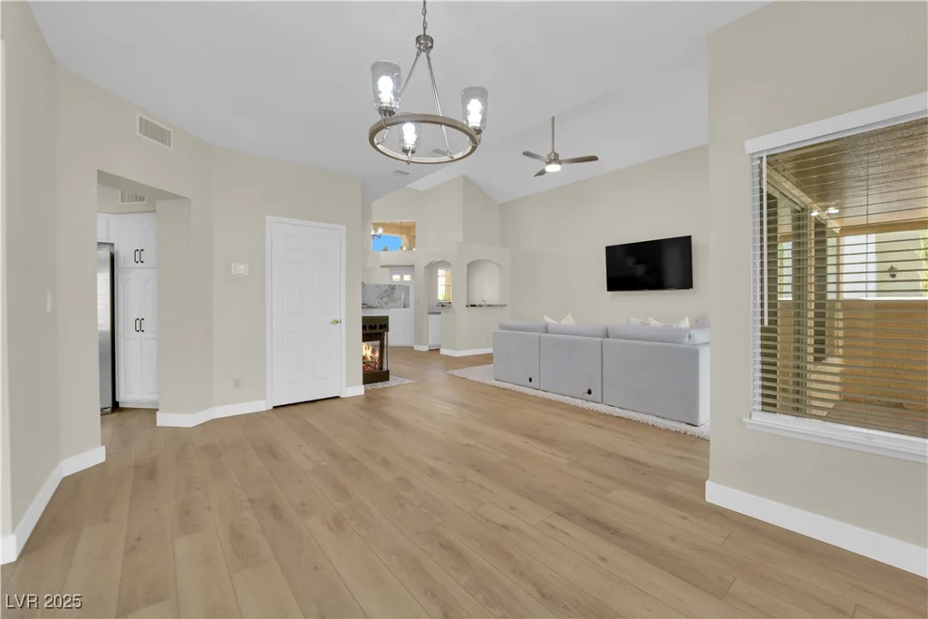 7837 Sea Rock, Las Vegas, NV 89128