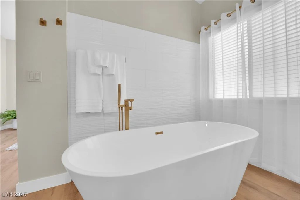 7837 Sea Rock, Las Vegas, NV 89128