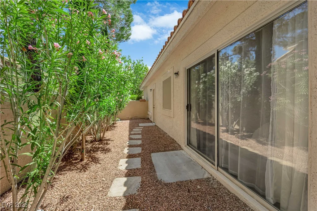 7837 Sea Rock, Las Vegas, NV 89128