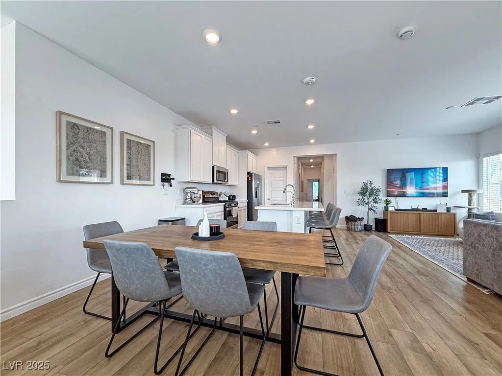7308 Decatur, Las Vegas, NV 89131