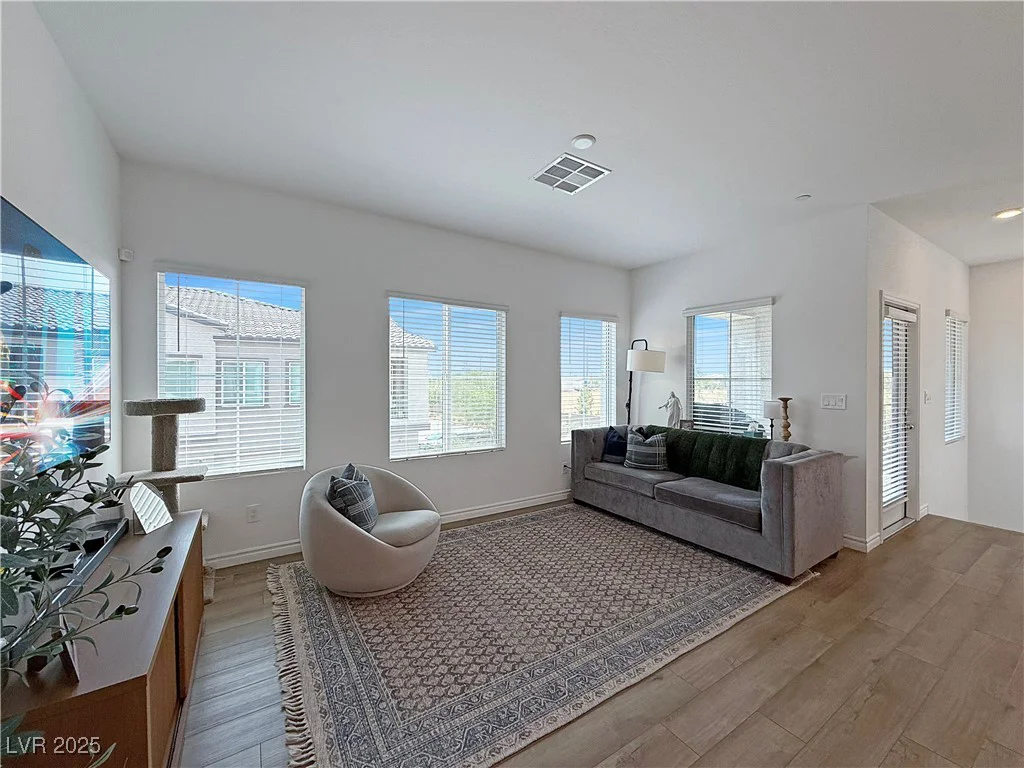 7308 Decatur, Las Vegas, NV 89131