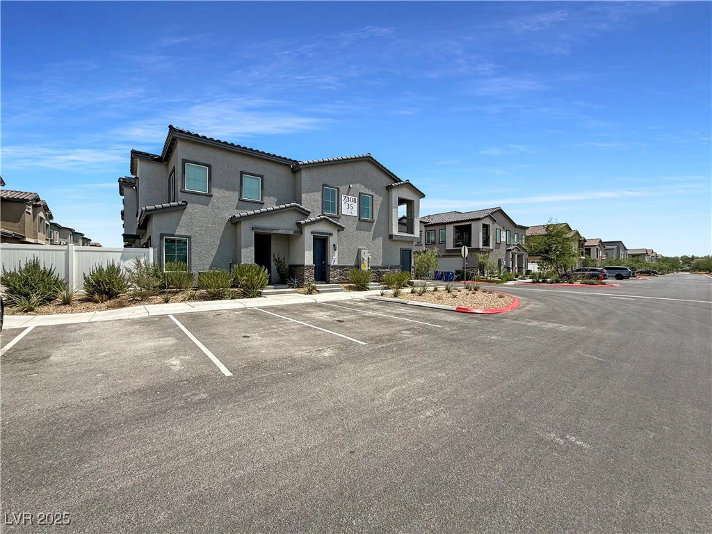 7308 Decatur, Las Vegas, NV 89131