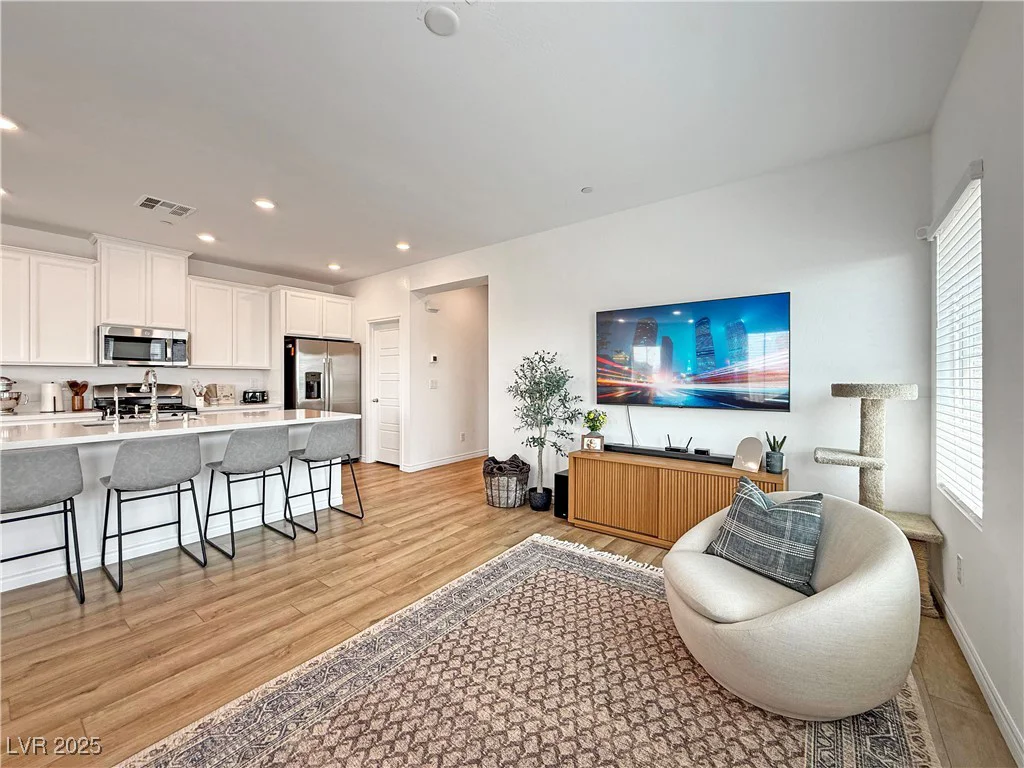 7308 Decatur, Las Vegas, NV 89131