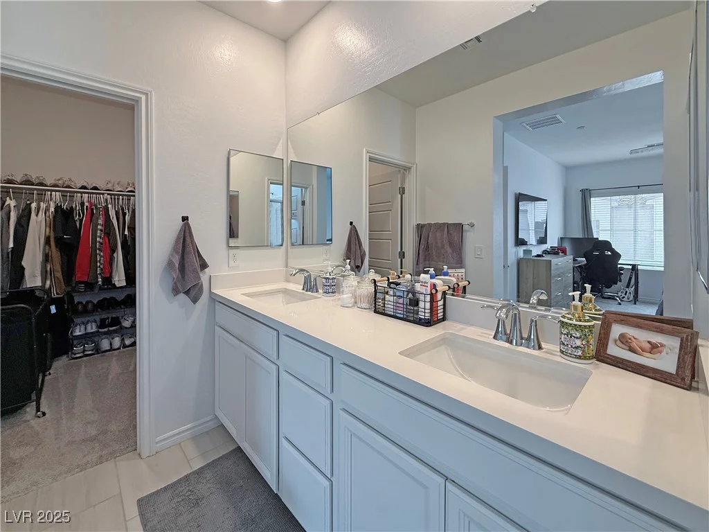 7308 Decatur, Las Vegas, NV 89131